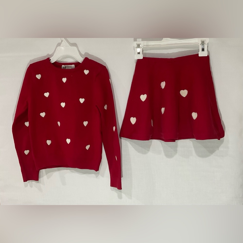 🌱H&M Girl’s Jersey Two Pieces Red Set for 4-6 years old